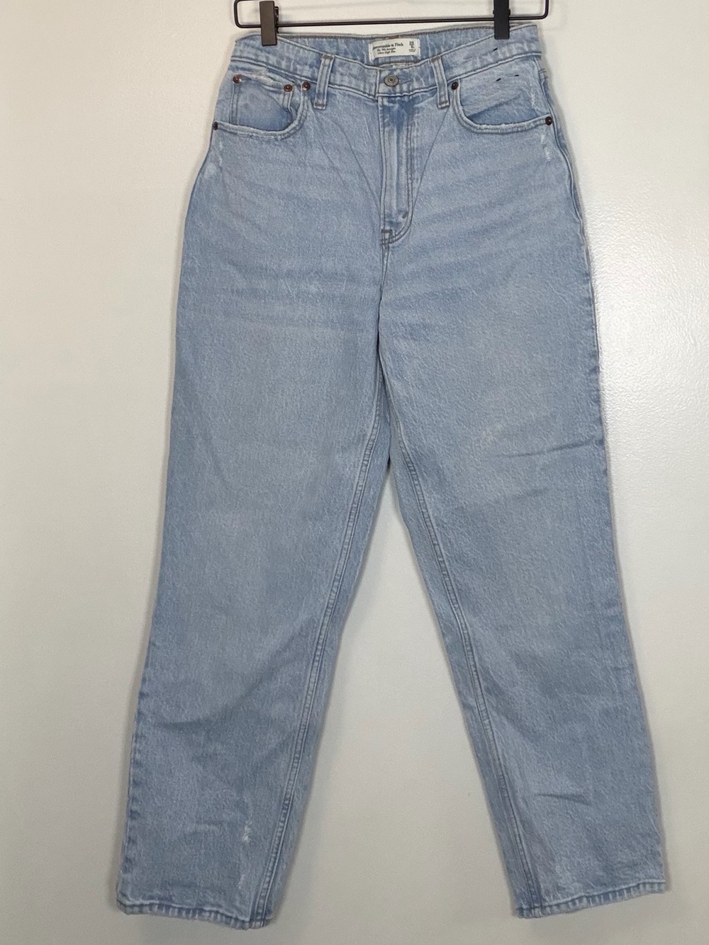 Abercrombie & Fitch Light Blue 90s Straight Ultra High Rise Jeans